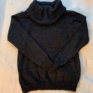 Turtleneck / Scarf-neck Sweater